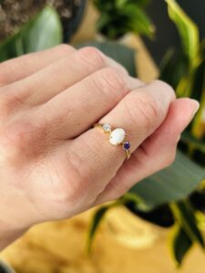Bague Lait Maternel Ovale 3 Pierres photo review