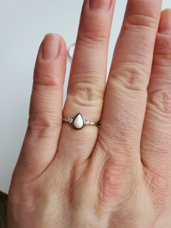 Drop 4 Birthstones Breast Milk Ring - Image 3