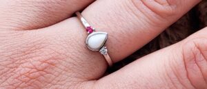 Bague Goutte Lait Maternel 4 Pierres de Naissance photo review