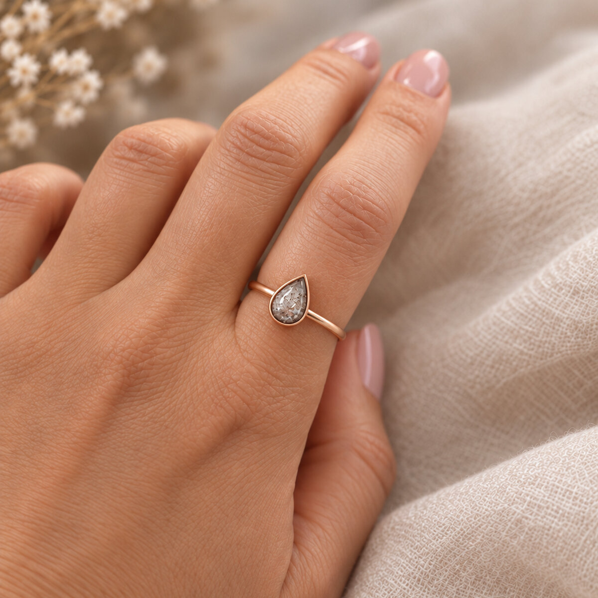Bague funéraire Goutte – Image 4